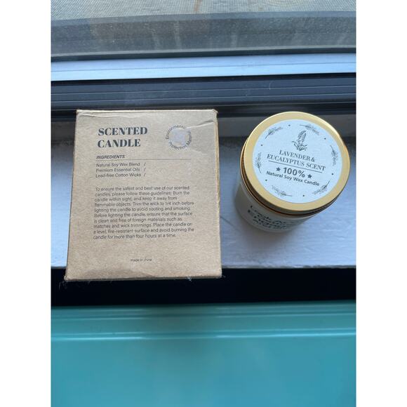 LAVENDER & EUCALYPTUS SCENTED CANDLE "LOOK AT YOU GETTING ENGAGED' 7OZ - Picture 2 of 3